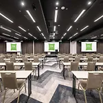 宜必思风情弗罗茨瓦夫中央酒店