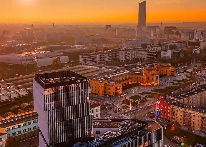 宜必思风情弗罗茨瓦夫中央酒店