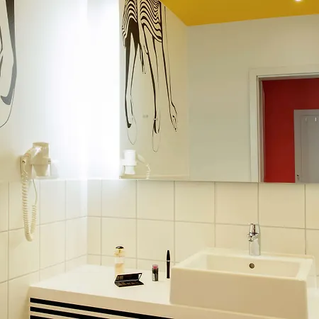 Ibis Styles Centrum Hotel 3*