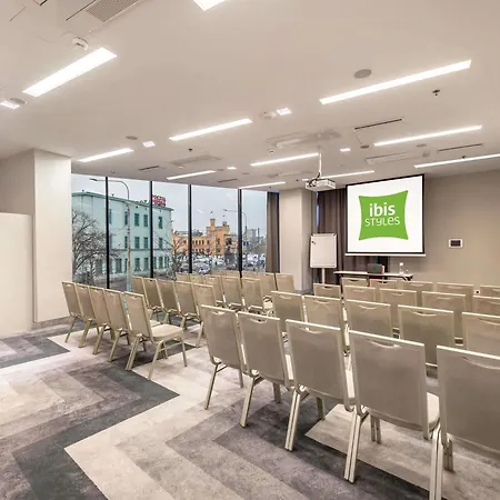 Ibis Styles Centrum Hotel 3*