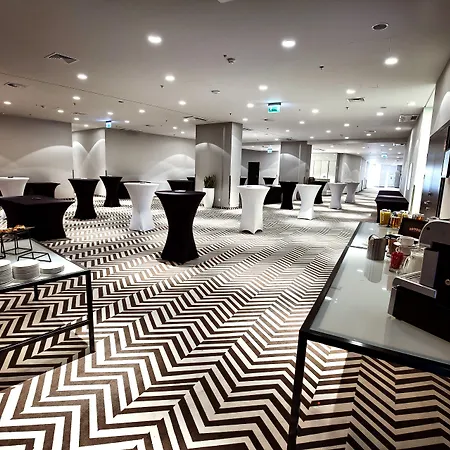 Ibis Styles Centrum 3* فروتسواف
