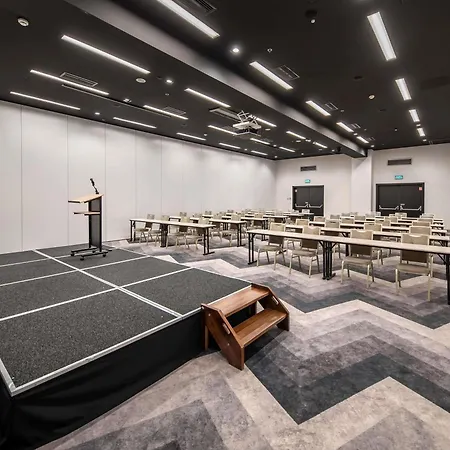 Ibis Styles Centrum فندق 3*