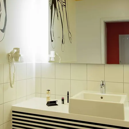 Hotel Ibis Styles Centrum 3*